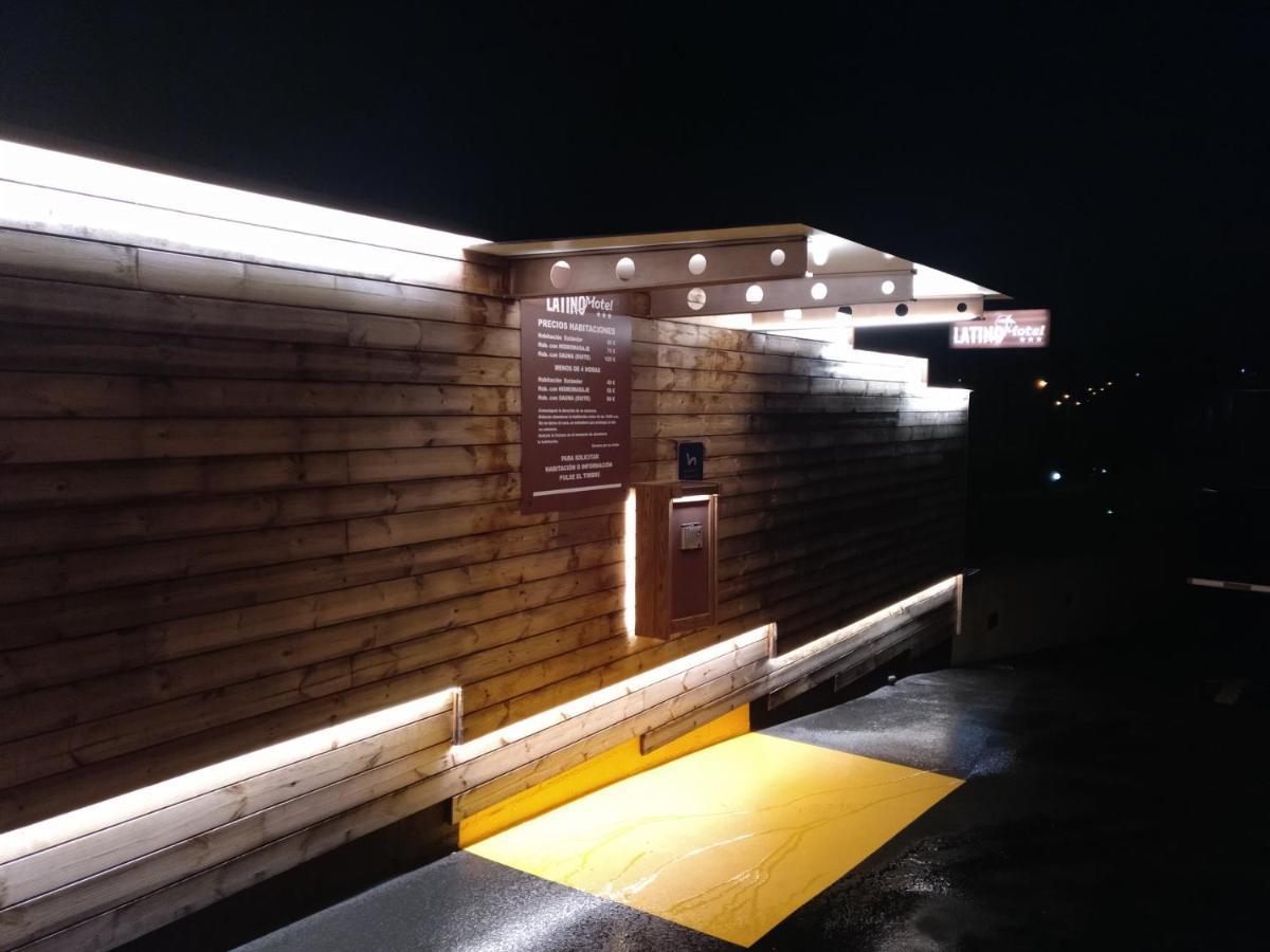Motel Latino Llanera  Екстериор снимка